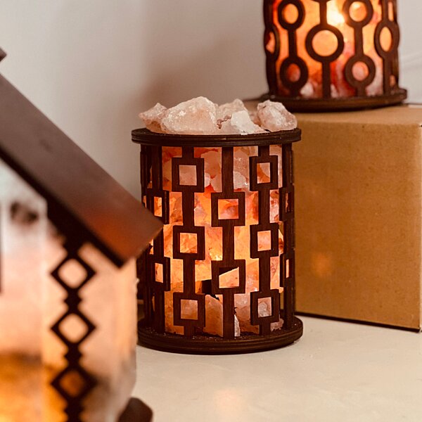 Соляной светильник Saltlamp Корзина "Квадраты" 1,7 кг