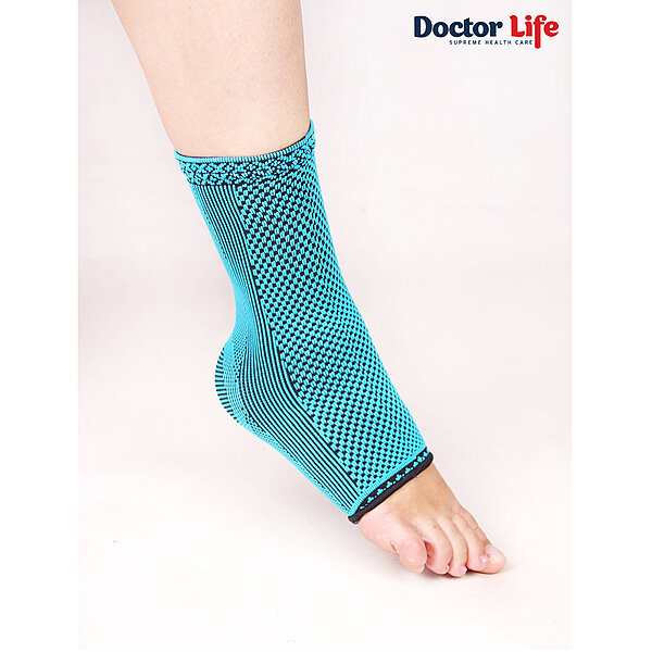 Фото Еластичний бандаж гомілковостопного суглоба Doctor Life Active А9-036 (Україна)