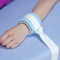 Манжета с прочным нейлоновым кольцом